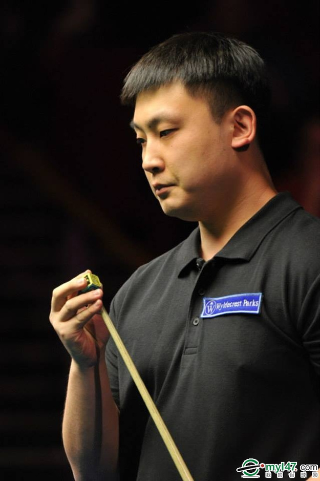 的中场球员 的中场球员