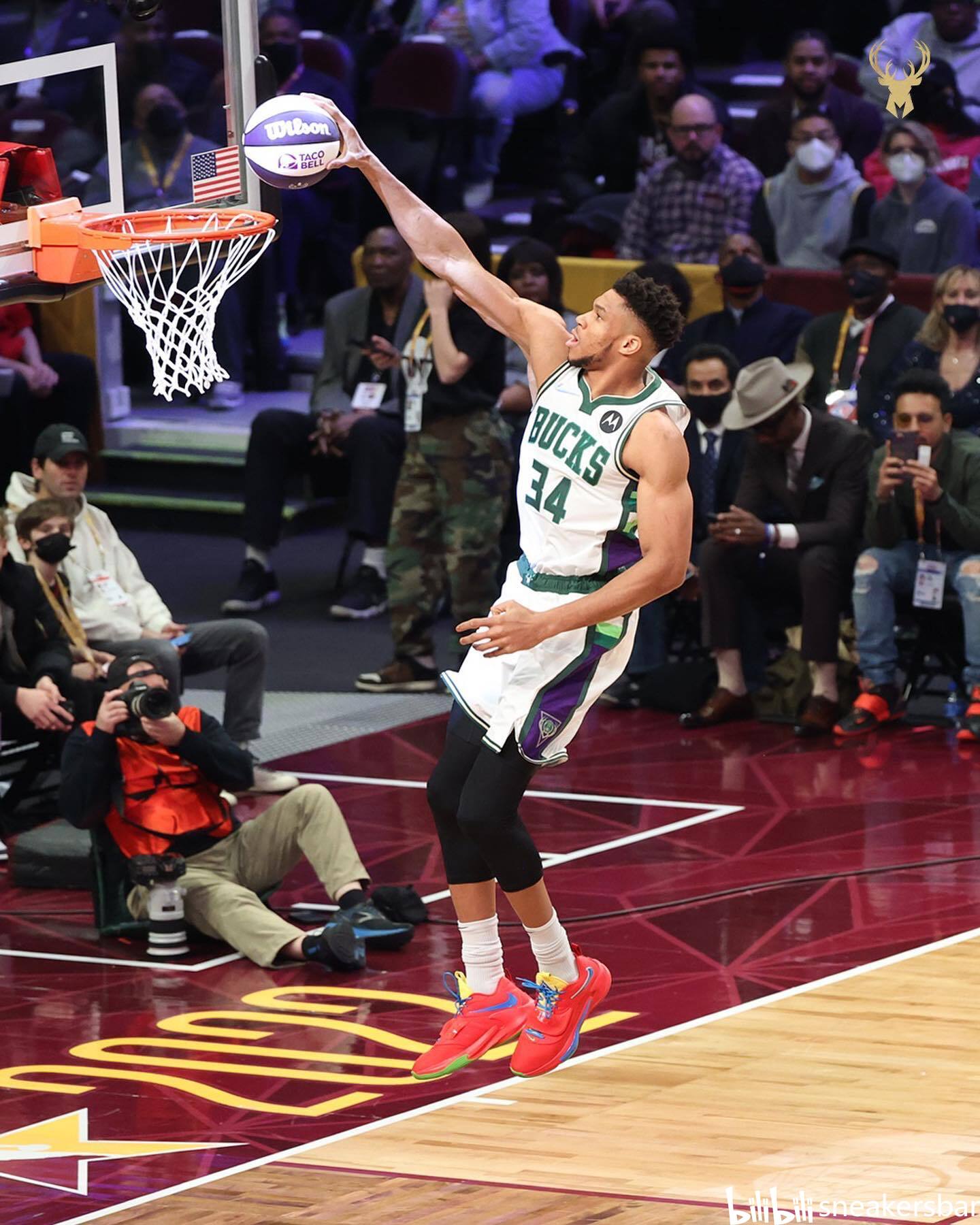 季尾声时的 季尾声时的