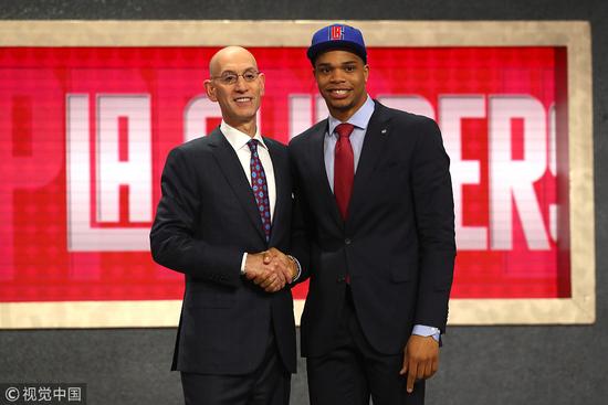 让许多年轻 让许多年轻